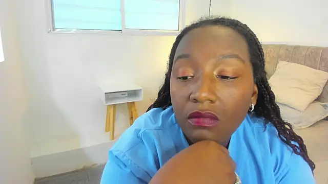 Kendra_Taylor_ webcam