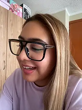 Miabonnett_ webcam