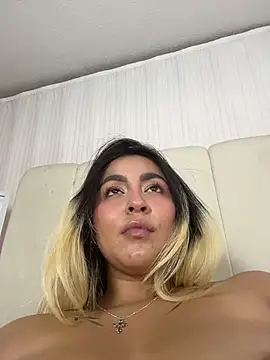 Elina_Hills webcam