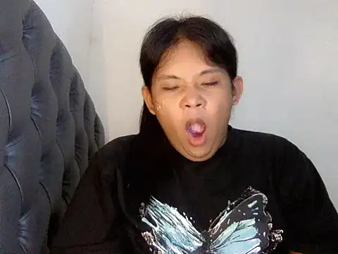 LadycummerXx webcam
