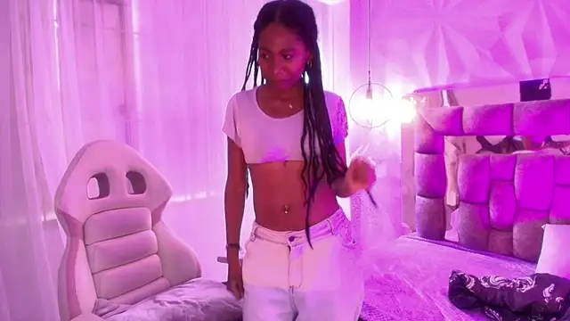 Queen_perla_ webcam