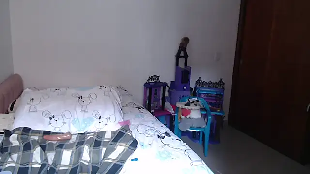 kateleyagrey webcam