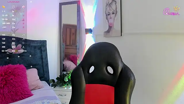 zaharavela_ webcam