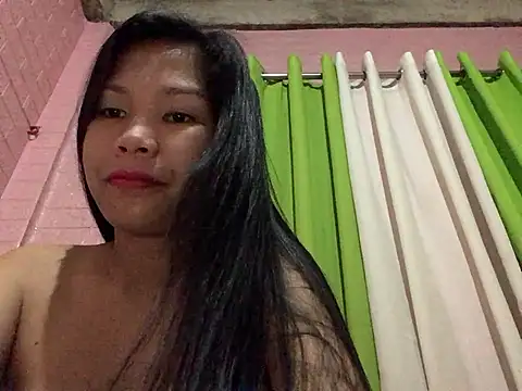 Cleo17 webcam