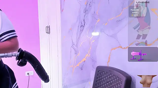 susan__bigass live cam on StripChat
