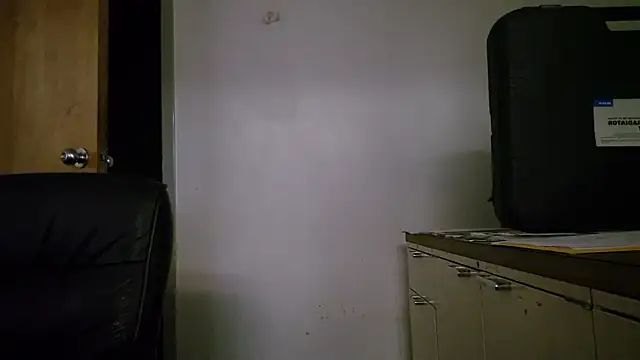 chronic_vibez webcam