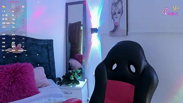 zaharavela_ webcam