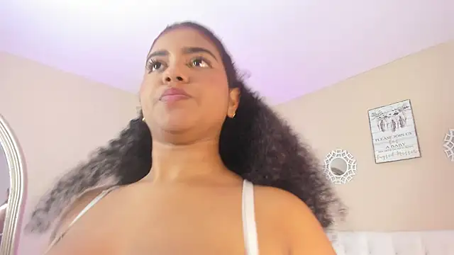 sharlot_evans_ - Sharlot_evans_'s free webcam - UK Sex Cams