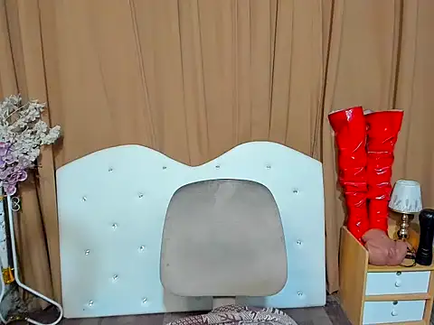 AshantTsiBigCock webcam