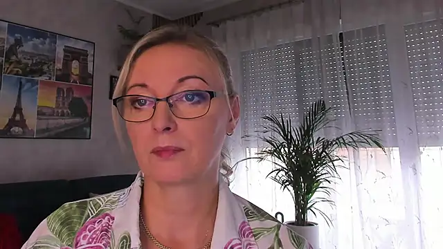 vanessa_chat webcam