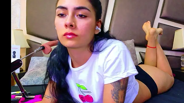 NicoleEsposito webcam