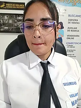 MAYE__13 webcam