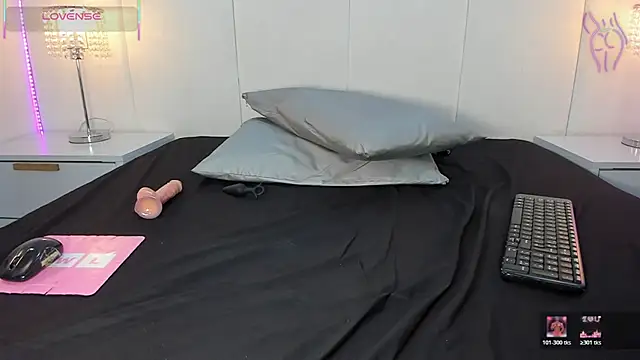 Evaa_Martinez webcam