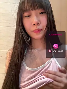 xinyu789 Live Webcam on Stripchat