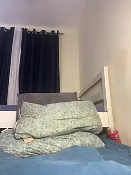 FREAKYBBW_001 webcam