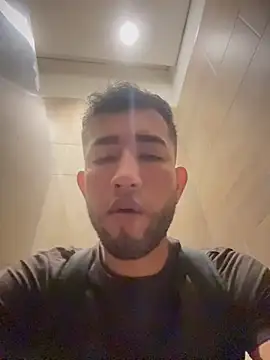liam_bronw webcam