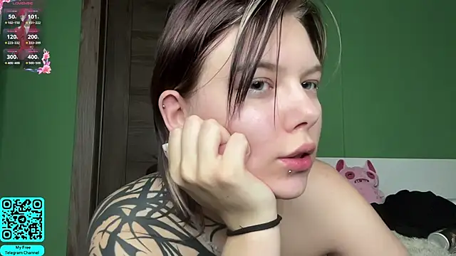 MadalynNosel webcam