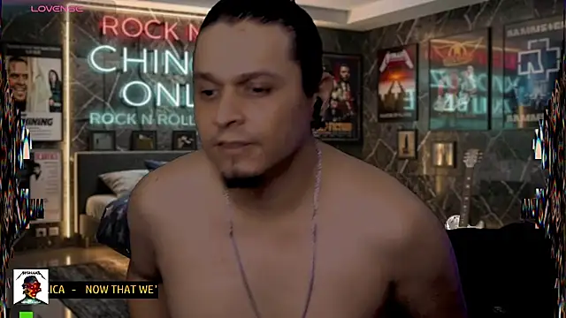 chino_roz webcam