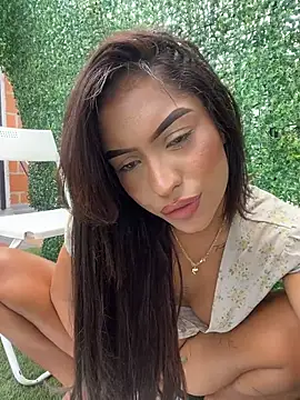 MystiqueXXX live cam
