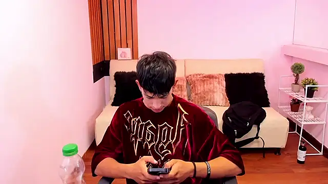 Kei_23 live sex cam