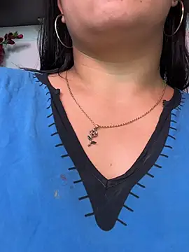 kalpanaaishaa live cam on StripChat