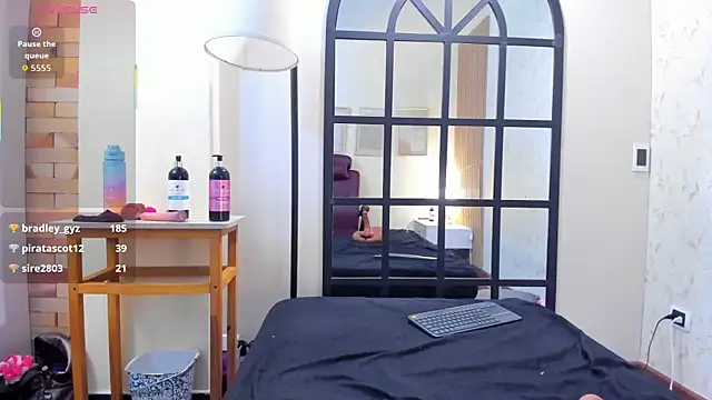 vailoetharris webcam