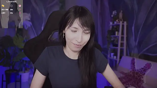 SeraphineSparda webcam