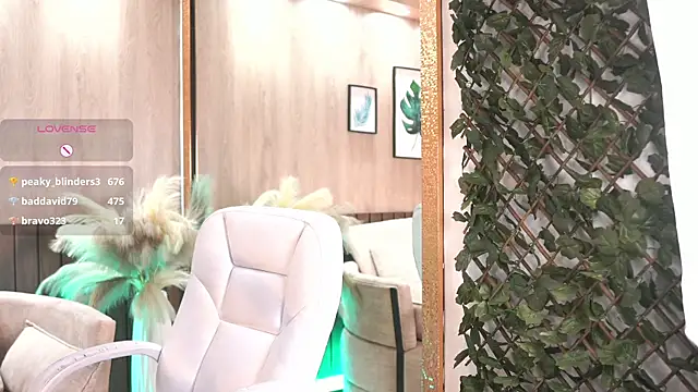 SeleneBanks webcam