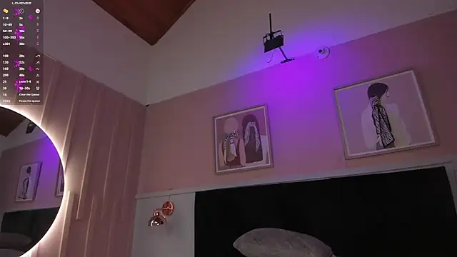 elodie_walker webcam