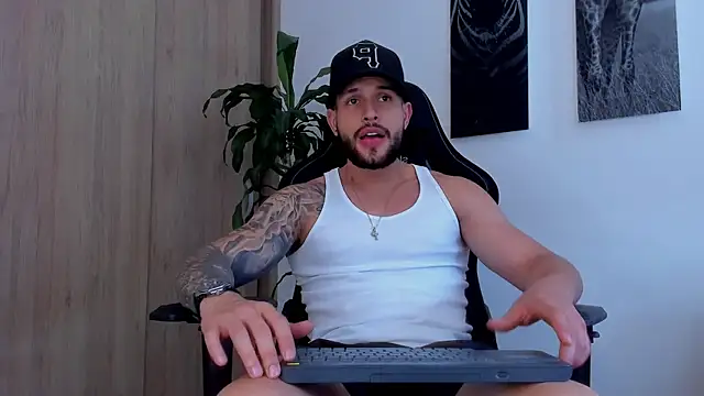 Santos_ramirez1 webcam
