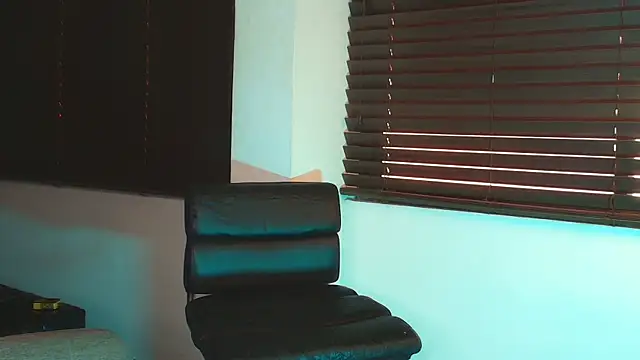 tyler_mcrey (M young) - take off your pants!