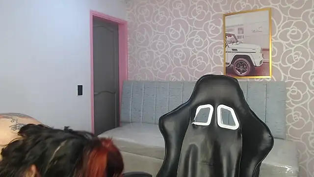 Scarlett_jhonson_ch live cam on StripChat