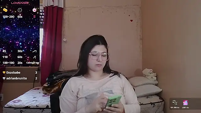 imsohornydacom live cam on StripChat