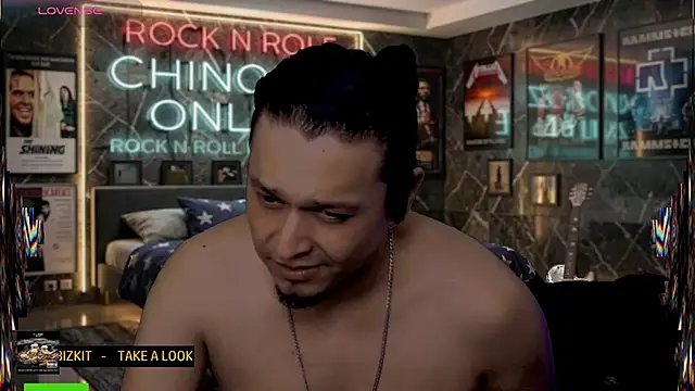 chino_roz webcam