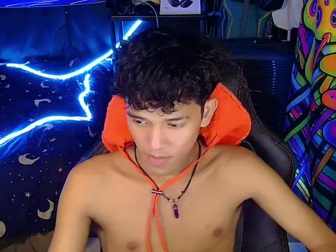hugekenbigcock