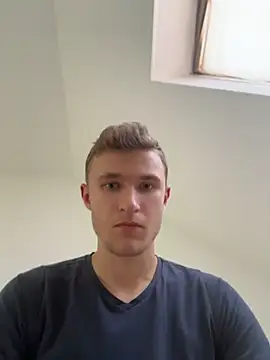 jonass19 (M twink) - 200