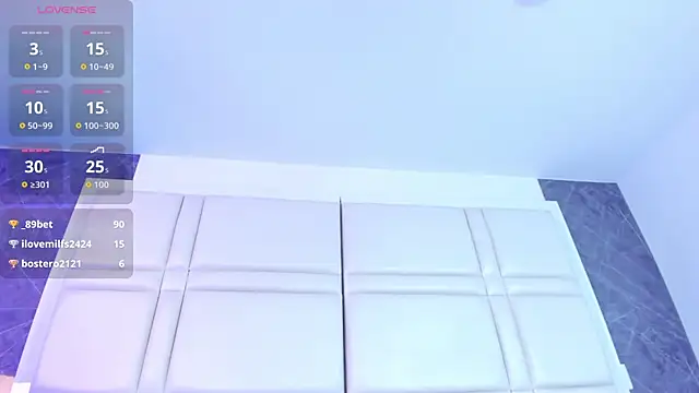 Ivaannaa_ live cam on StripChat