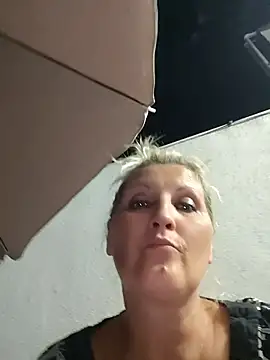 Divineblond