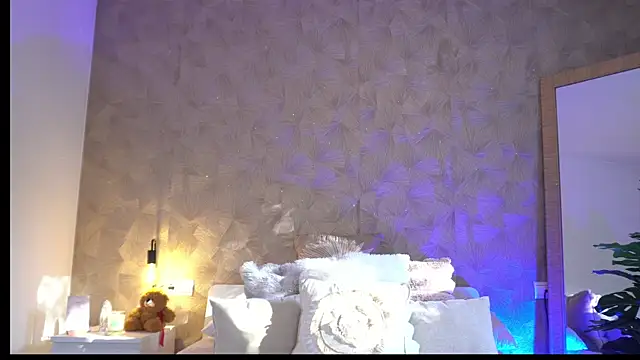 KalaBeckett_ webcam