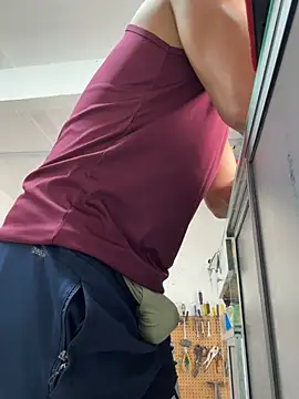paul22cm- - Paul22cm-'s free webcam - UK Sex Cams