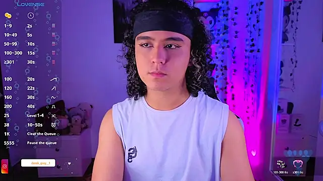 derek_greyy__ - Derek_greyy__'s free webcam - UK Sex Cams