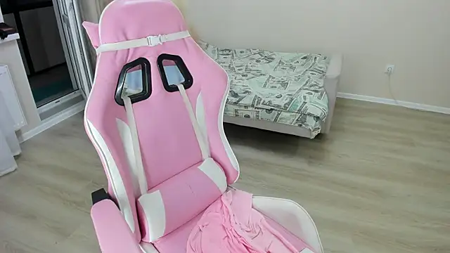 lika8234's live room