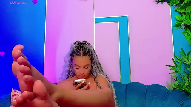 AriannaSins webcam
