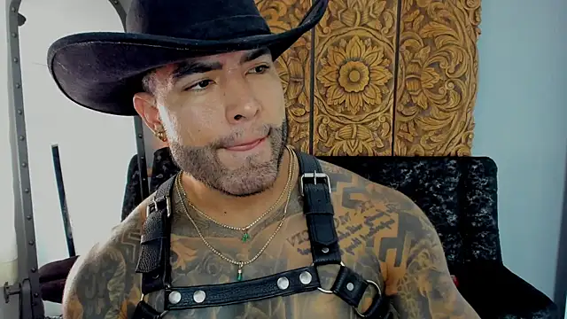 Aaron_Vega webcam