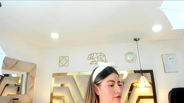 tania_brown01