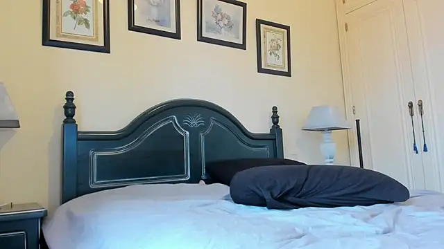 nycole_new live cam