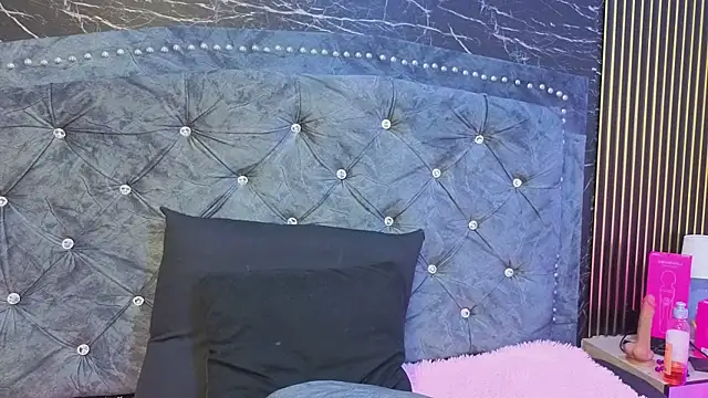 AlexandraNoxx webcam