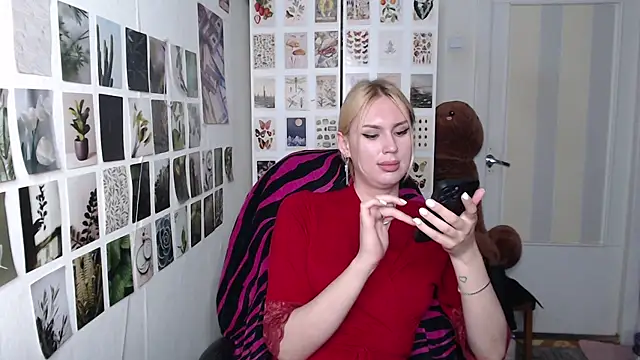 CapriScorpion live cam on StripChat
