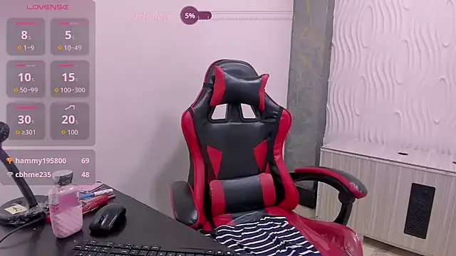 Chantalvedette live cam on StripChat
