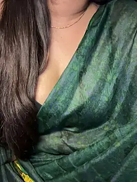 edenshadow live cam on StripChat